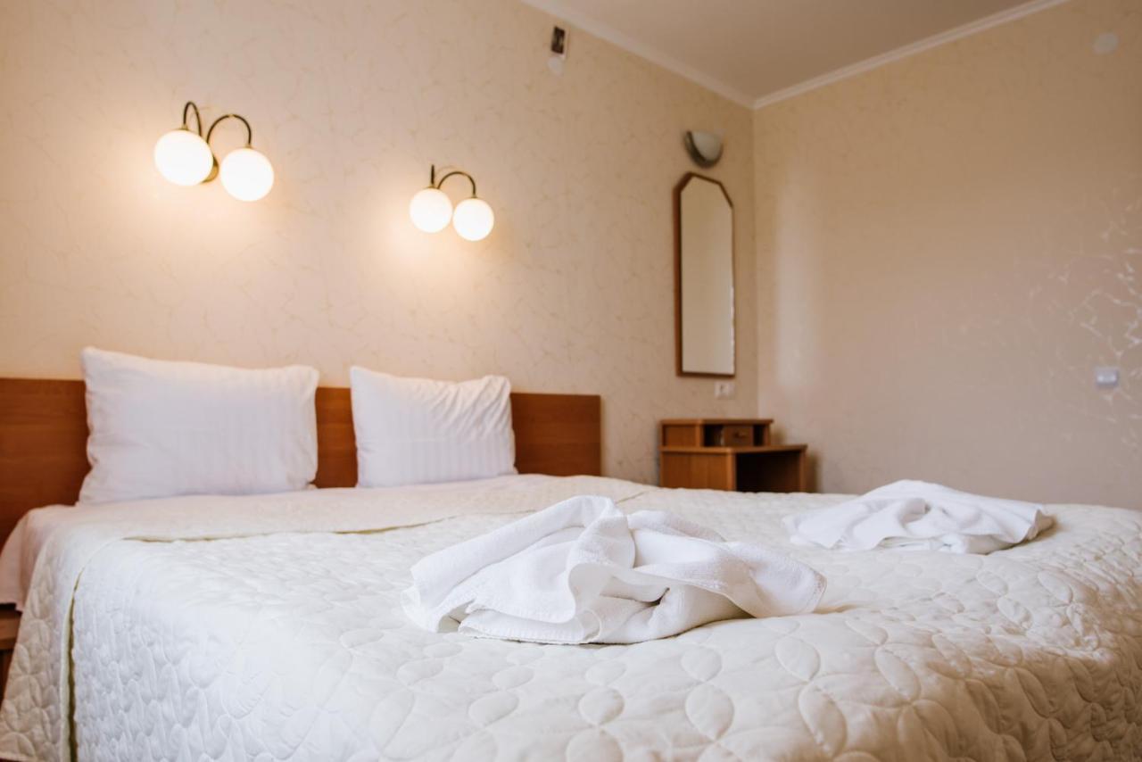 Zelenyy Bir Hotel Skhidnytsia Екстериор снимка