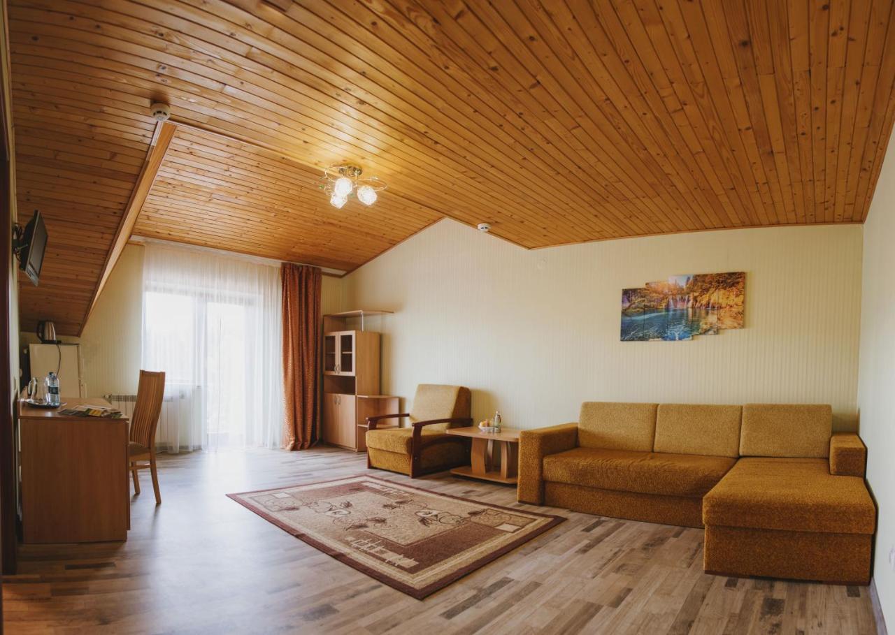 Zelenyy Bir Hotel Skhidnytsia Екстериор снимка