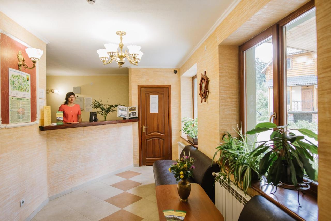 Zelenyy Bir Hotel Skhidnytsia Екстериор снимка